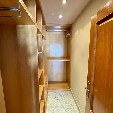 Apartment Seafront By Homing Estepona
