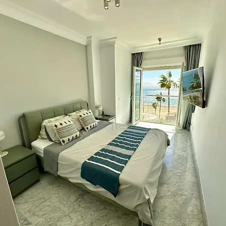 Apartment Seafront By Homing